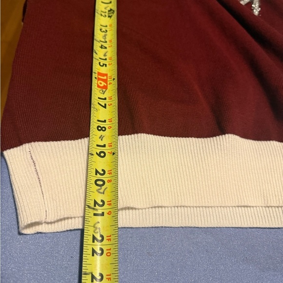 QUEEN OF SPARKLES Silver and White Crop Boxy T-Shirt - Picture 4 of 6